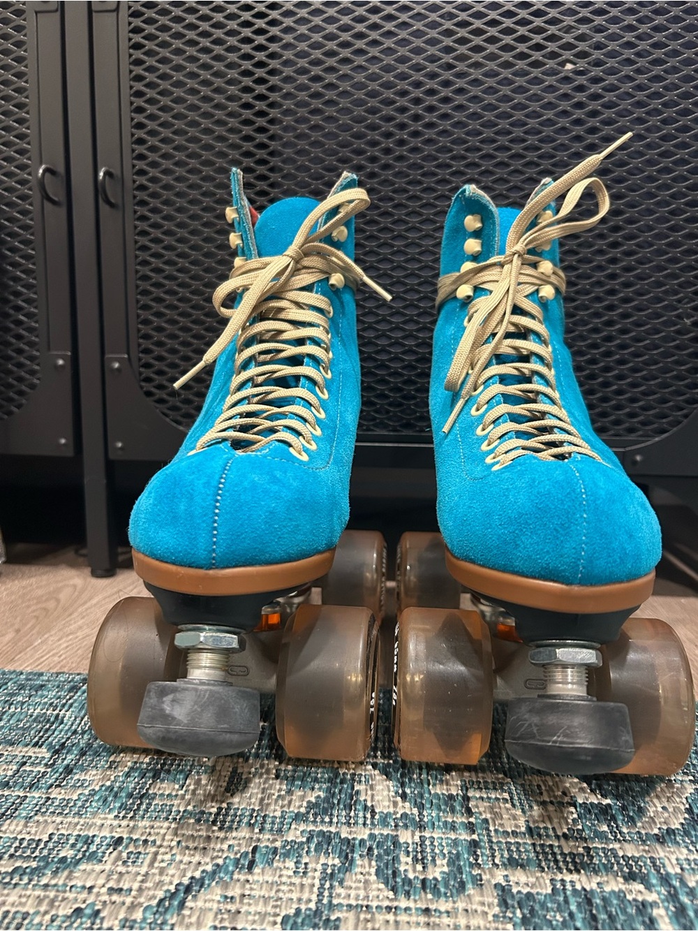 Moxi Lolly Roller Skates in Pool Blue size 8 EXTRA ACCESSORIES INCLUDED! - Picture 6 of 11